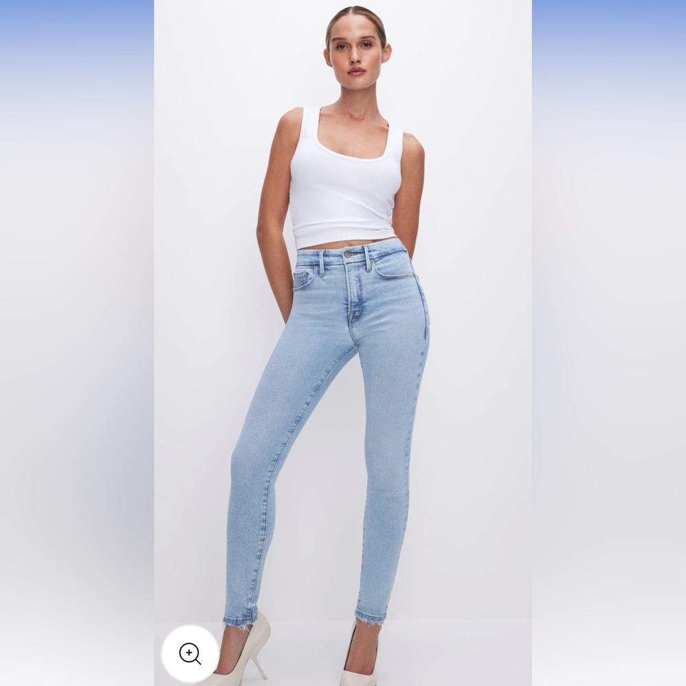 Good American jeans size 30 skinny fit- light wash